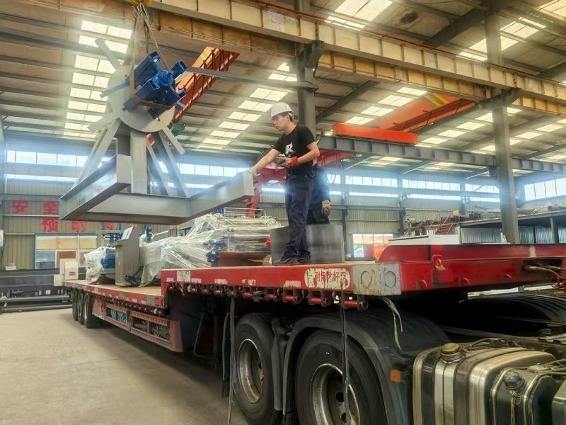 Liweiyuan de acero de acero C/z Purlin All-in-One Llega