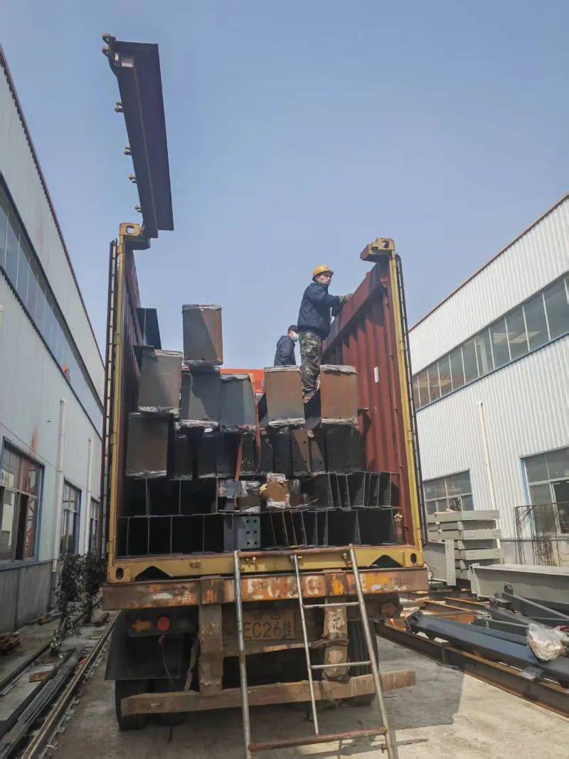 ¡Apoyando la construcción de infraestructura en el extranjero! La estructura de acero Qingdao Liweiyuan envía con éxito un proyecto de edificio de oficinas de tres pisos a Malasia